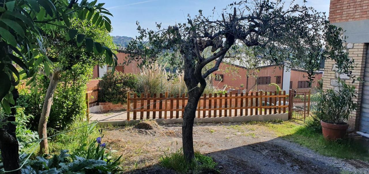 La Casina Di Jo Apartment Siena Exterior photo